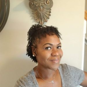 Meet your Posher, Kelley